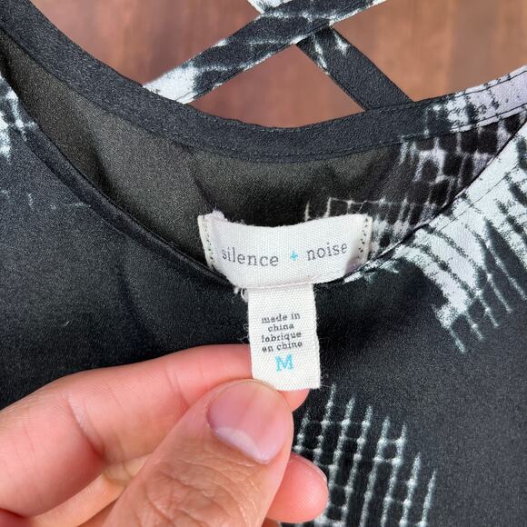 Anthropologie Silence + Noise Womens Dress Black White Geometric Shift Stretch M - Picture 4 of 11